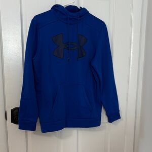Under Armour Men's Royal Blue. Pullover under Armour men’s sweatshirt.